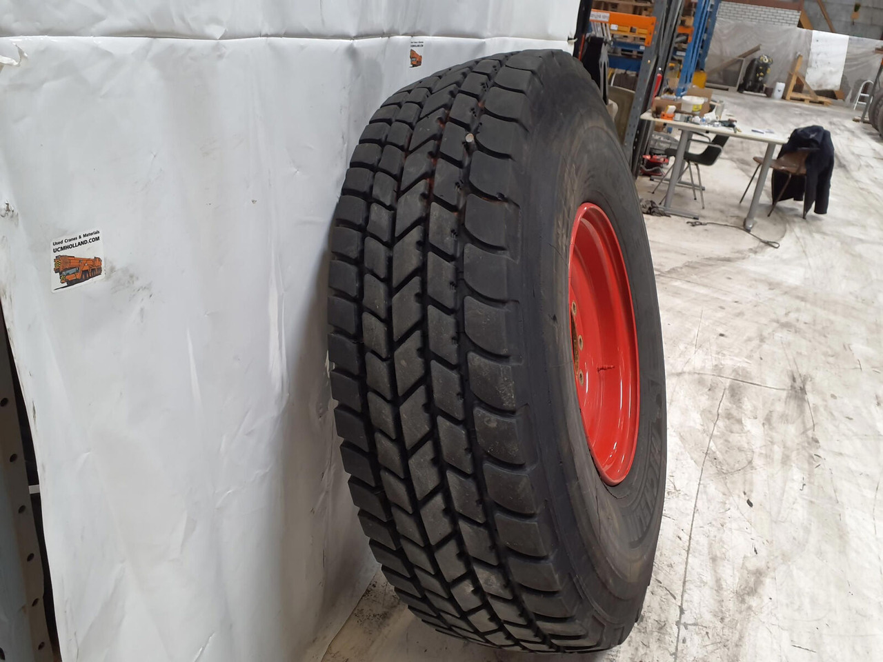 Michelin Wheel 445/95R25 10 12 1p - Комплект колела за Кран: снимка 3 Michelin Wheel 445/95R25 10 12 1p - Комплект колела за Кран: снимка 3
