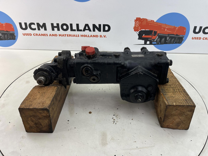 P&H P&H S35 steering box - Кормилна колона за Кран: снимка 5 P&H P&H S35 steering box - Кормилна колона за Кран: снимка 5