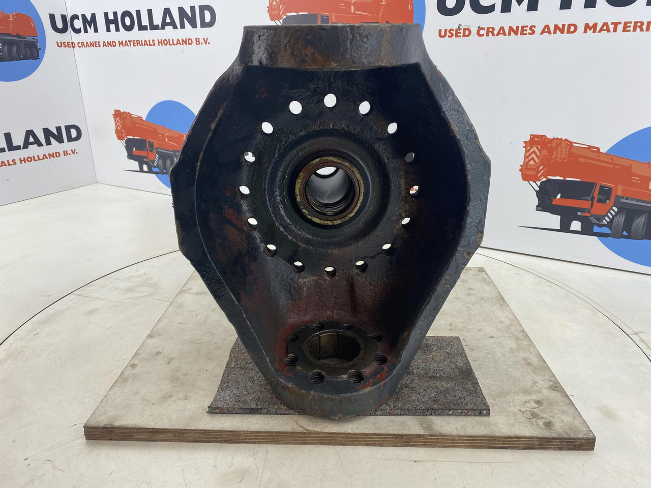 PPM 250 ATT Steering knuckle 16 holes axle 1 - Шенкел за Автокран: снимка 5 PPM 250 ATT Steering knuckle 16 holes axle 1 - Шенкел за Автокран: снимка 5