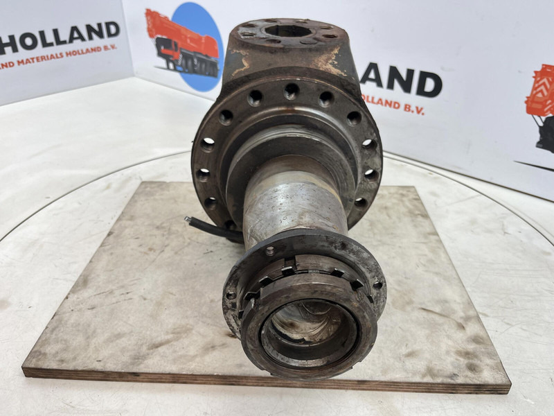 PPM PPM 480 ATT Steering knuckle 16 holes axle 3 - Шенкел за Кран: снимка 2 PPM PPM 480 ATT Steering knuckle 16 holes axle 3 - Шенкел за Кран: снимка 2
