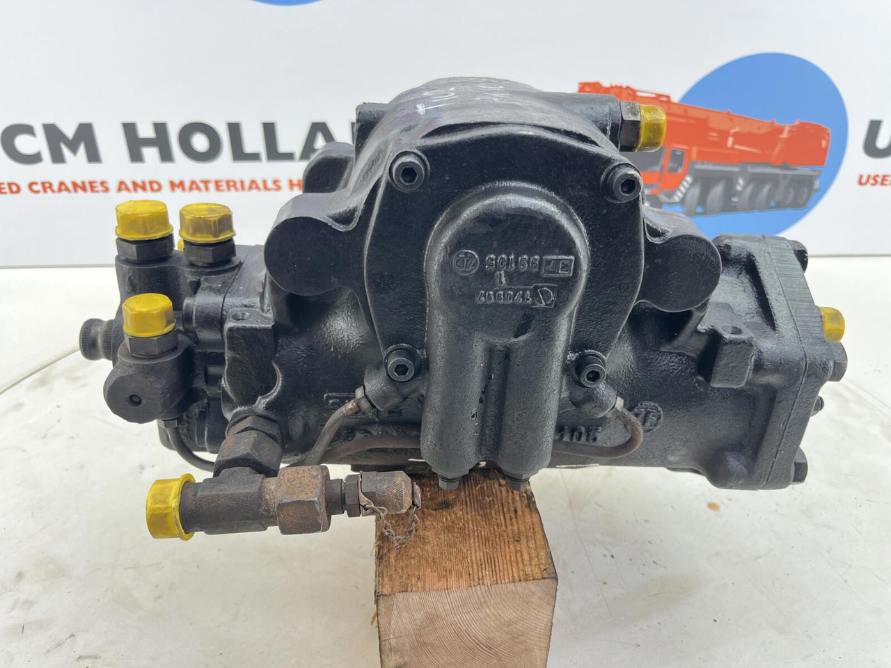 Spierings SK 477 AT4 steering box - Кормилна кутия за Кран: снимка 3 Spierings SK 477 AT4 steering box - Кормилна кутия за Кран: снимка 3