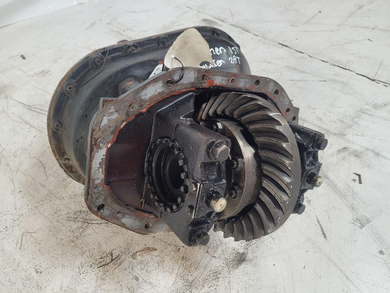 Spierings SK-598 AT 5 mid differential axle 3 - Диференциал за Автокран: снимка 2 Spierings SK-598 AT 5 mid differential axle 3 - Диференциал за Автокран: снимка 2