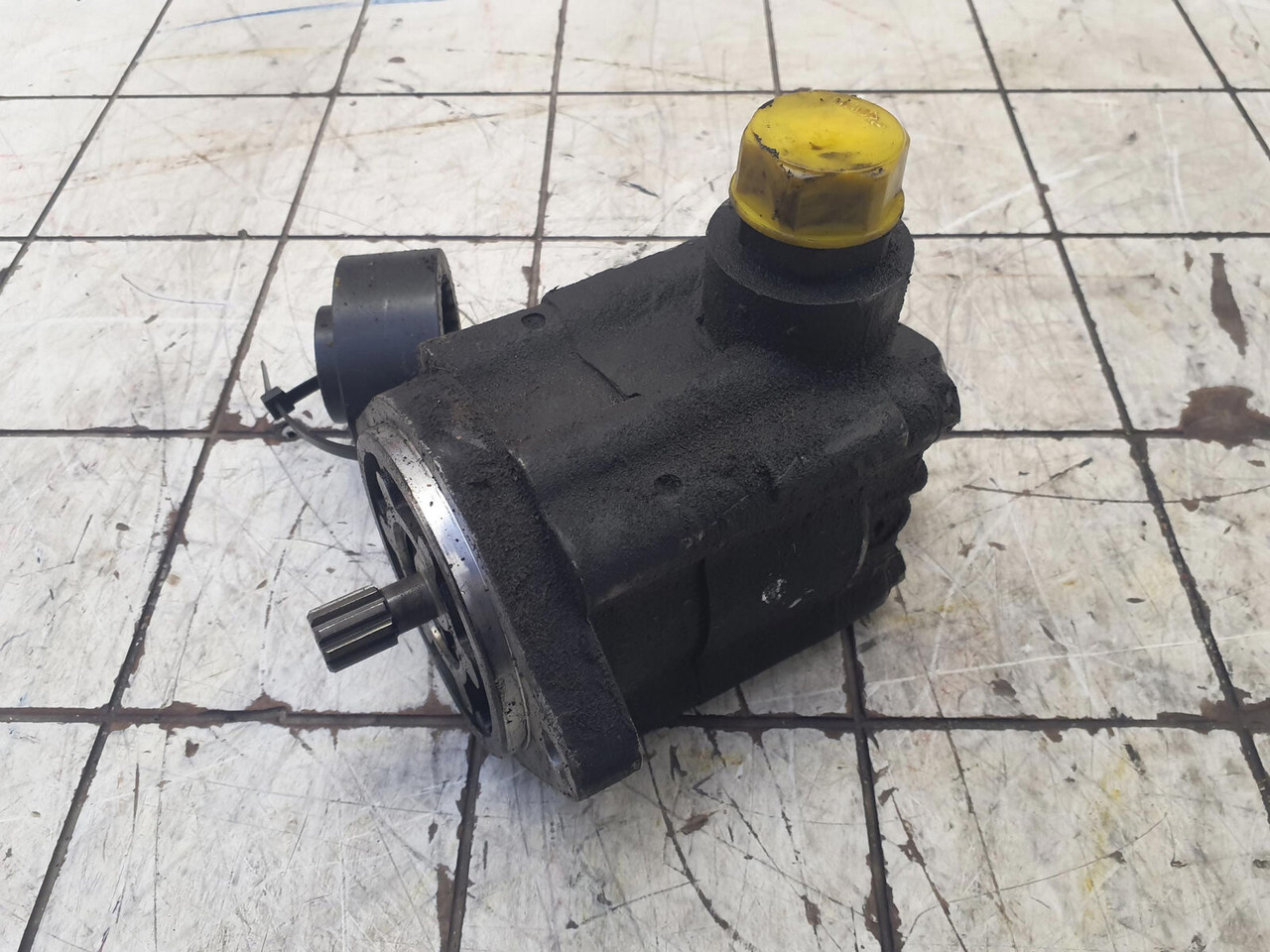 Tadano-Faun ATF 60-4 pump - Хидравлична помпа за Автокран: снимка 1 Tadano-Faun ATF 60-4 pump - Хидравлична помпа за Автокран: снимка 1