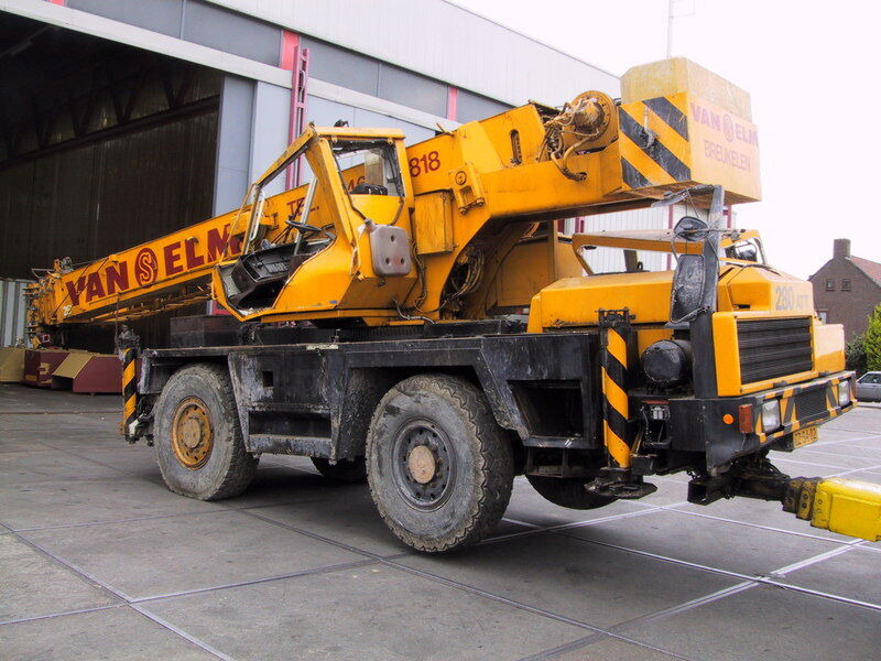 Terex 280 ATT for parts - Автокран: снимка 1 Terex 280 ATT for parts - Автокран: снимка 1