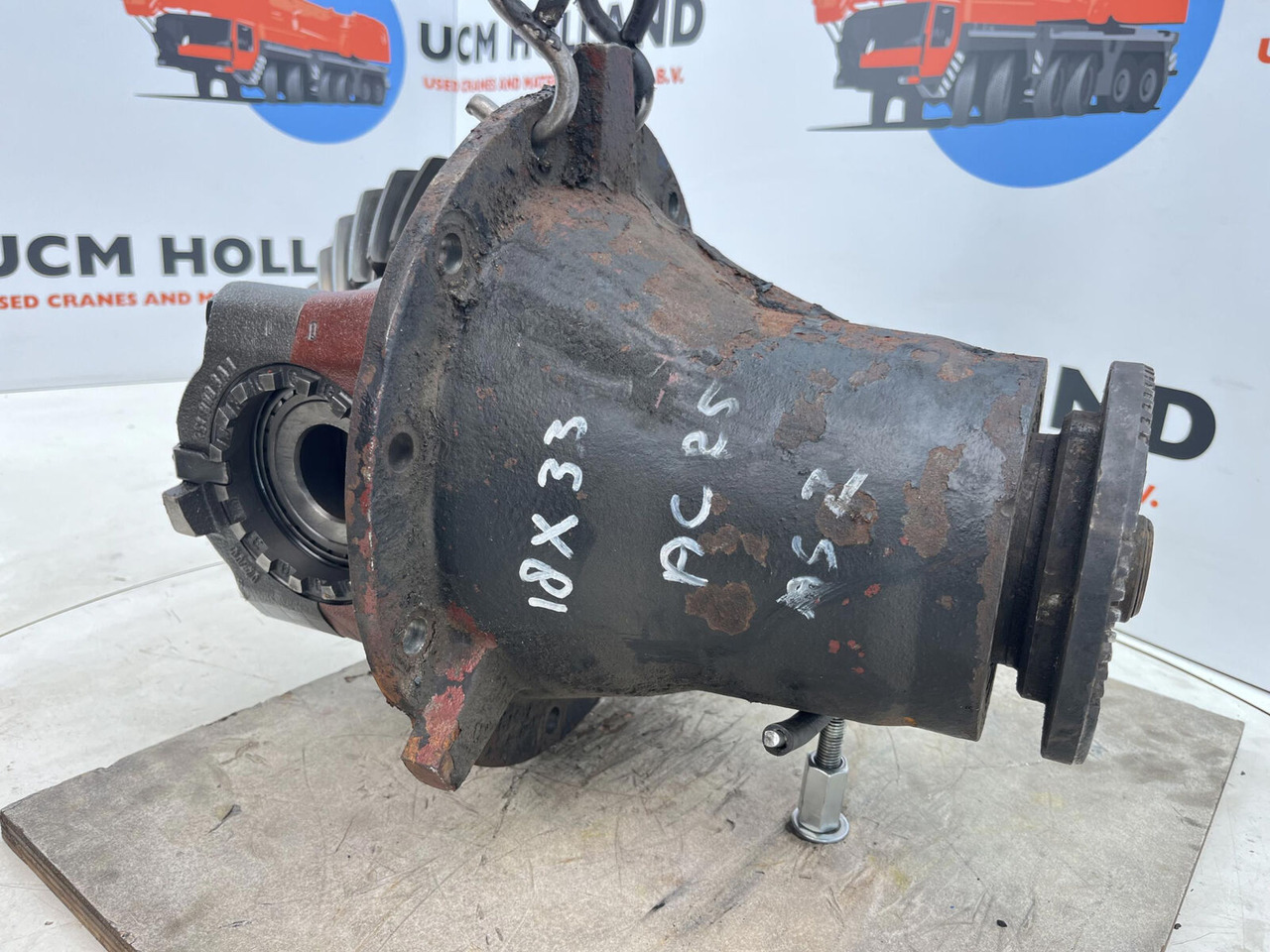 Terex AC 25 End differential 18x33 axle 2 - Диференциал за Автокран: снимка 3 Terex AC 25 End differential 18x33 axle 2 - Диференциал за Автокран: снимка 3