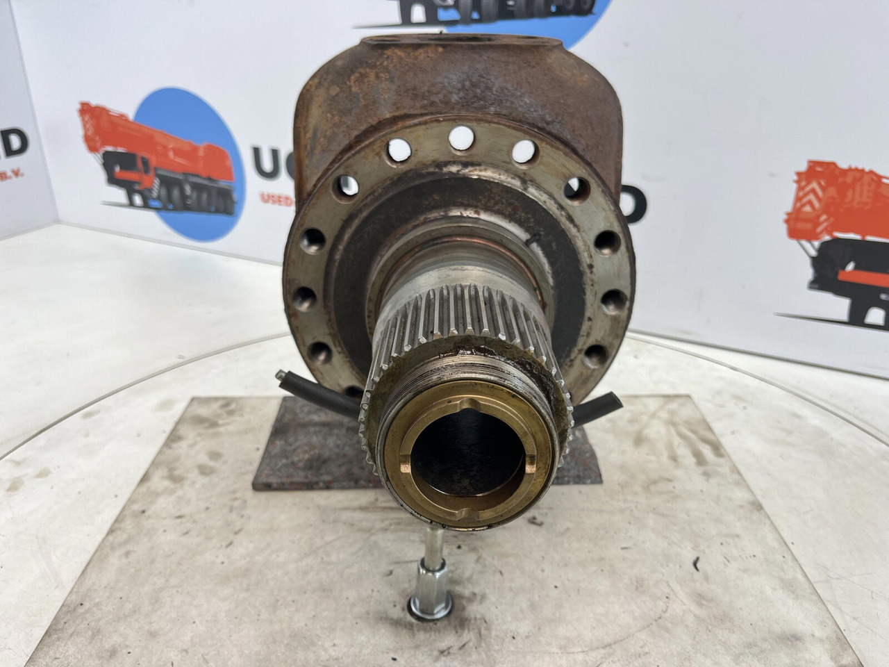 Terex AC 25 Steering knuckle 16 holes axle 2 - Шенкел за Автокран: снимка 2 Terex AC 25 Steering knuckle 16 holes axle 2 - Шенкел за Автокран: снимка 2