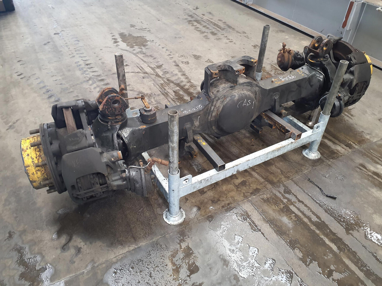 Terex AC 50-1 axle 1 - Ос и части за Автокран: снимка 1 Terex AC 50-1 axle 1 - Ос и части за Автокран: снимка 1