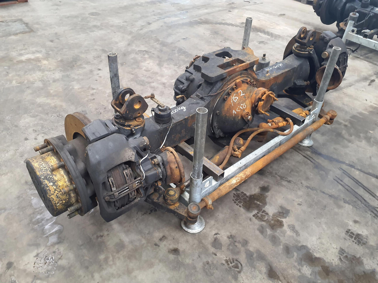 Terex AC 50-1 axle 2 - Ос и части за Автокран: снимка 3 Terex AC 50-1 axle 2 - Ос и части за Автокран: снимка 3