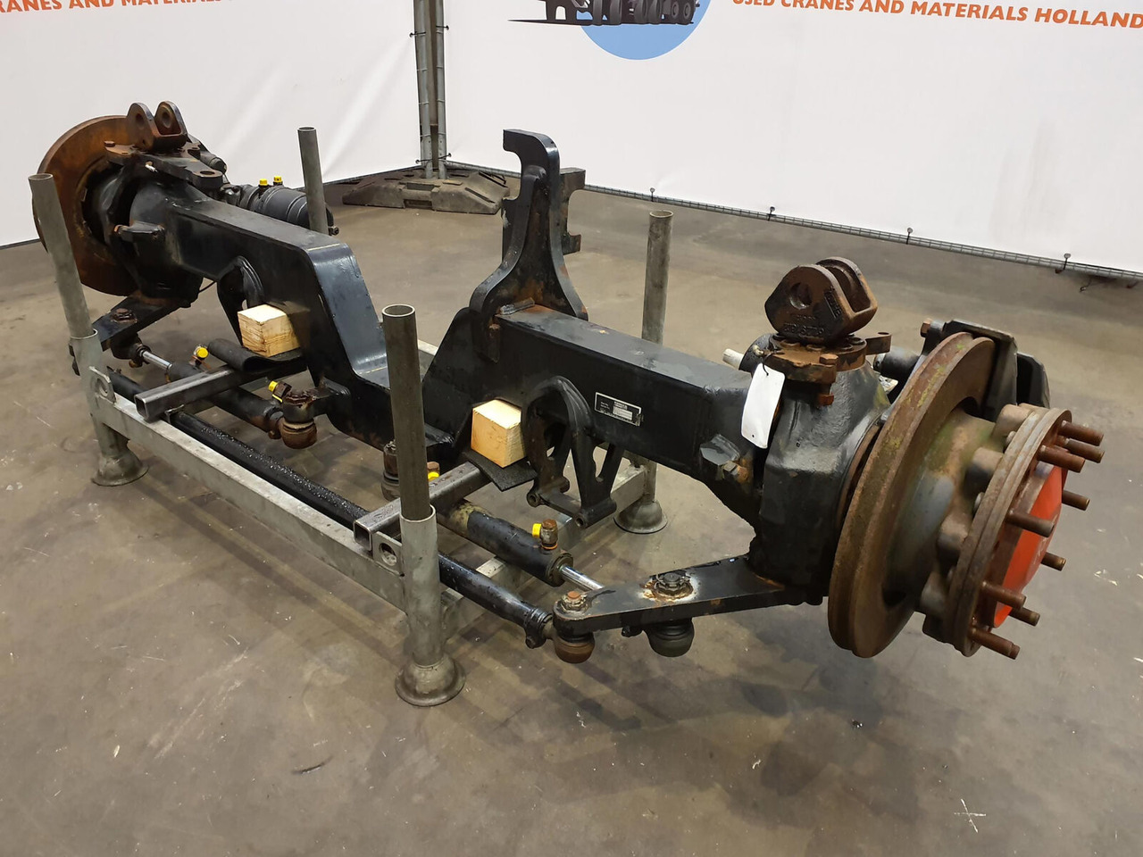 Terex AC 700 Axle 5 - Ос и части за Автокран: снимка 1 Terex AC 700 Axle 5 - Ос и части за Автокран: снимка 1