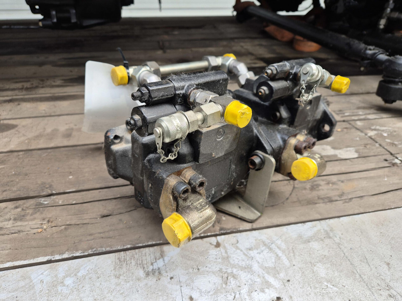 Terex Challenger 3160 Variable pump ass - Хидравлична помпа за Автокран: снимка 3 Terex Challenger 3160 Variable pump ass - Хидравлична помпа за Автокран: снимка 3