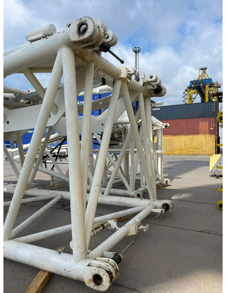 Terex Demag CC 2800-1 - Верижен кран: снимка 2 Terex Demag CC 2800-1 - Верижен кран: снимка 2
