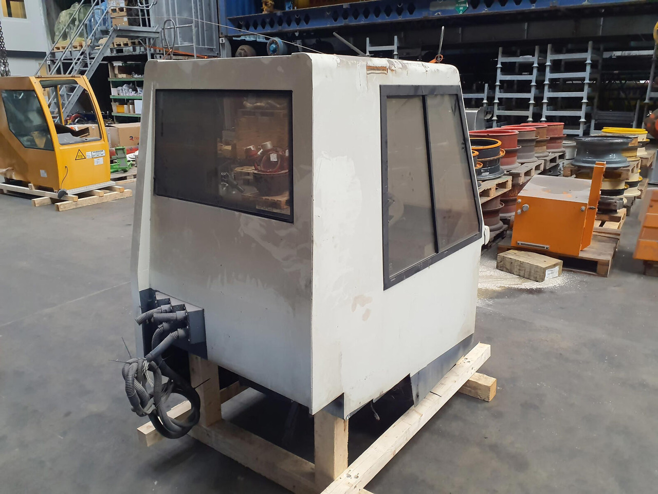 Terex PPM ATT 250 lower cabin - Кабина за Автокран: снимка 4 Terex PPM ATT 250 lower cabin - Кабина за Автокран: снимка 4
