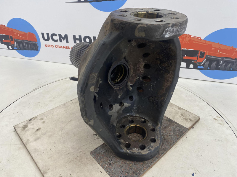Terex Terex Demag AC 35 Steering knuckle 16 holes axle 1 - Шенкел за Кран: снимка 4 Terex Terex Demag AC 35 Steering knuckle 16 holes axle 1 - Шенкел за Кран: снимка 4