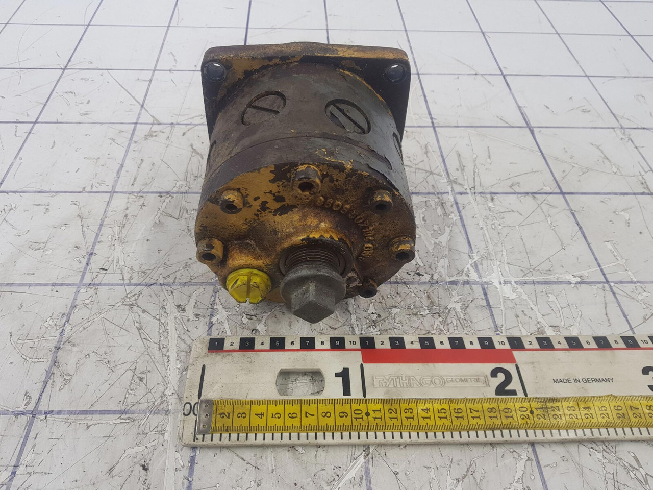 ZF Emergency steering pump ZF - Хидравлична помпа за Автокран: снимка 1 ZF Emergency steering pump ZF - Хидравлична помпа за Автокран: снимка 1