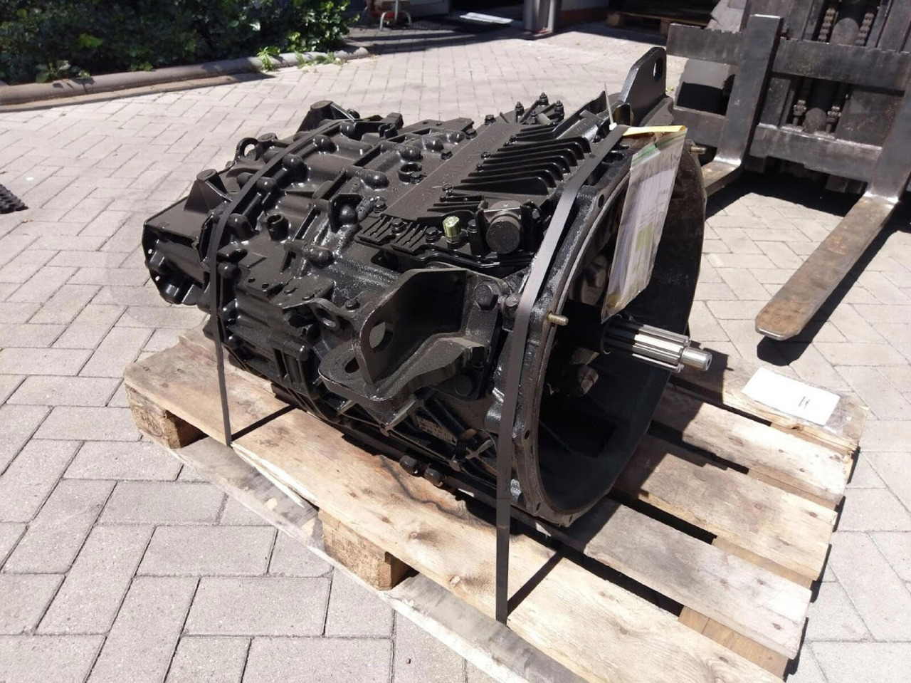 ZF LTM 1055-3.2 gearbox Astronic 12 AS 2302 - Скоростна кутия за Автокран: снимка 2 ZF LTM 1055-3.2 gearbox Astronic 12 AS 2302 - Скоростна кутия за Автокран: снимка 2