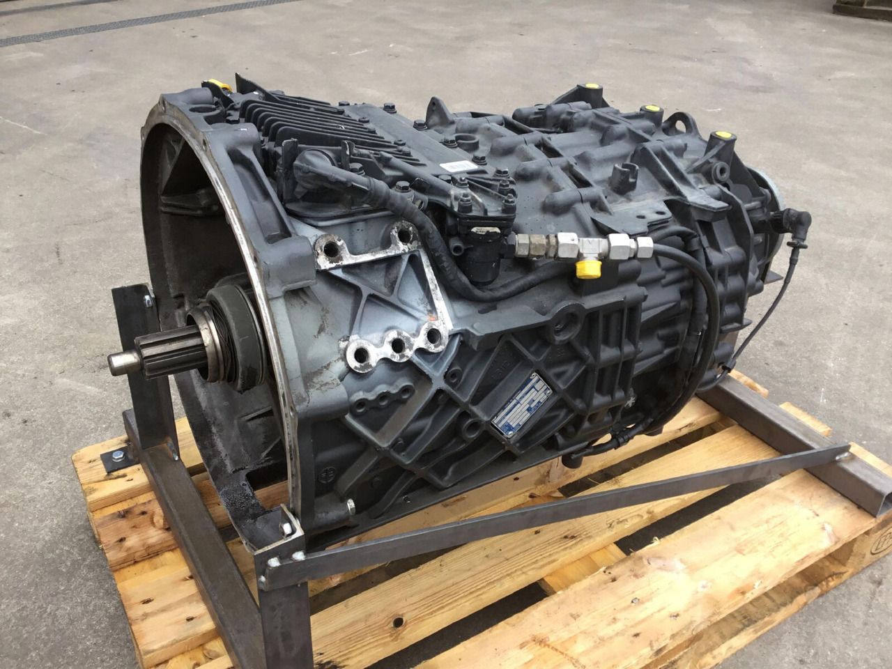 ZF MK 88 ZF Astronic gearbox 12 AS 2530 S0 - Скоростна кутия за Автокран: снимка 1 ZF MK 88 ZF Astronic gearbox 12 AS 2530 S0 - Скоростна кутия за Автокран: снимка 1