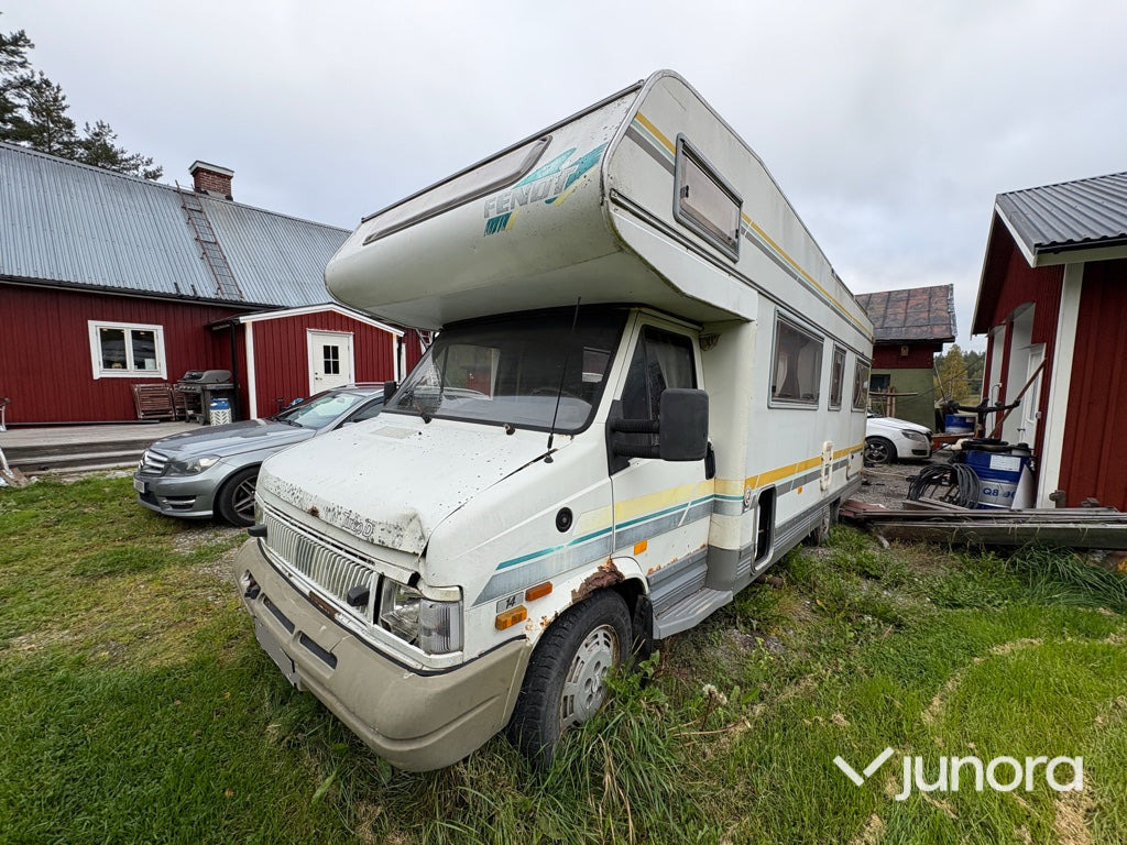 Fiat Ducato Fendt 640 SK Husbil - Алковен кемпер: снимка 3 Fiat Ducato Fendt 640 SK Husbil - Алковен кемпер: снимка 3