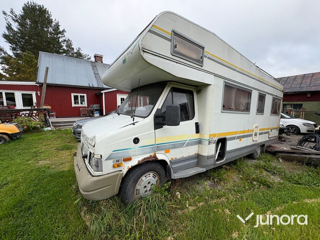 Fiat Ducato Fendt 640 SK Husbil - Алковен кемпер: снимка 4 Fiat Ducato Fendt 640 SK Husbil - Алковен кемпер: снимка 4