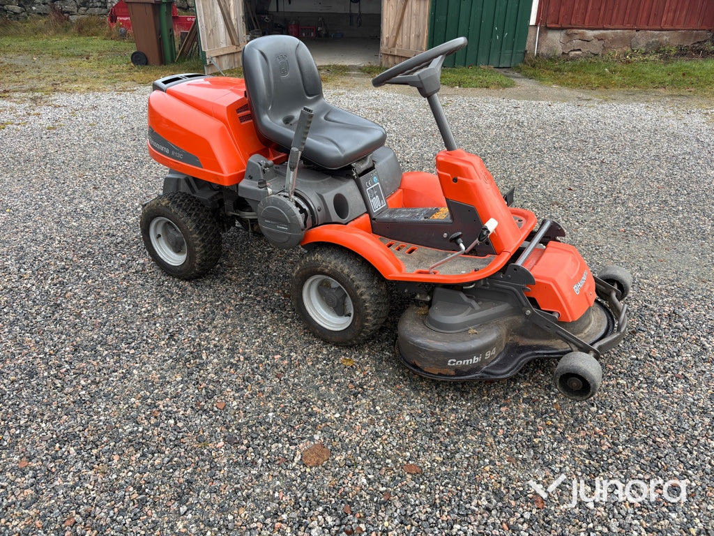 Gräsklippare - Husqvarna Rider R13 C - Косачка за трева: снимка 3 Gräsklippare - Husqvarna Rider R13 C - Косачка за трева: снимка 3