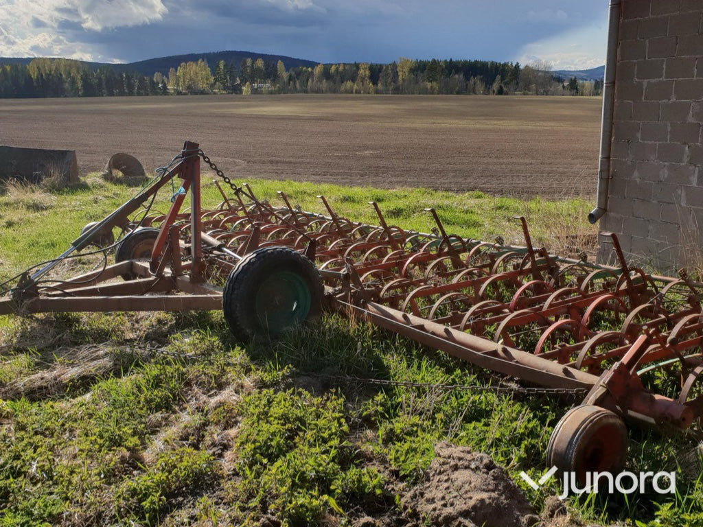 Harv - Kverneland - Култиватор: снимка 2 Harv - Kverneland - Култиватор: снимка 2