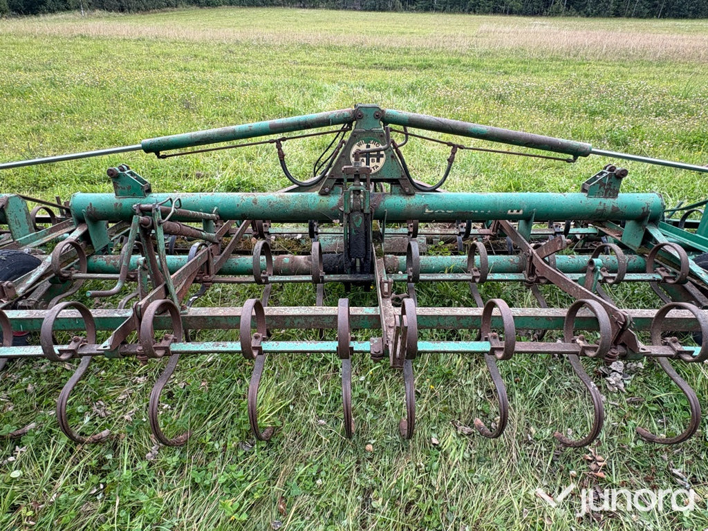 Harv Wiberg Ransta B 389 h - Брана: снимка 2 Harv Wiberg Ransta B 389 h - Брана: снимка 2