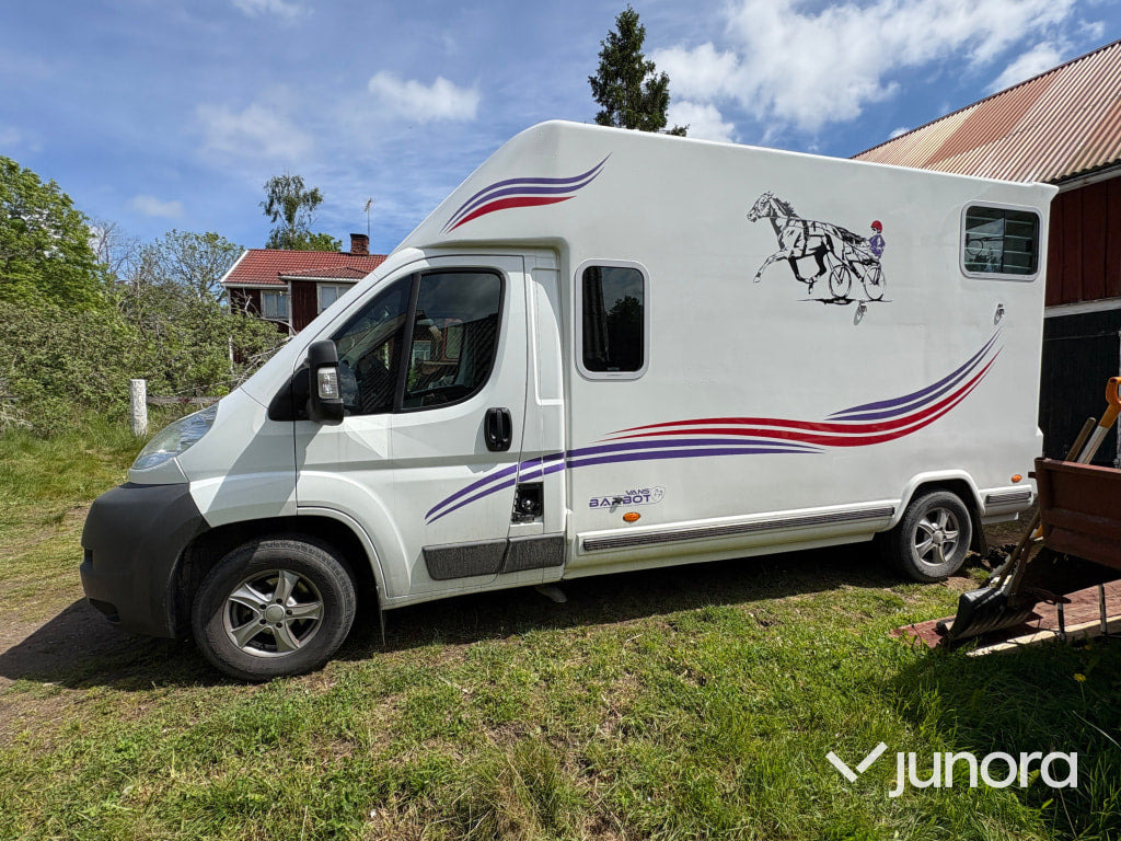 Hästtransport Citroën Jumper - Камион за коне, Лекотоварен автомобил: снимка 1 Hästtransport Citroën Jumper - Камион за коне, Лекотоварен автомобил: снимка 1