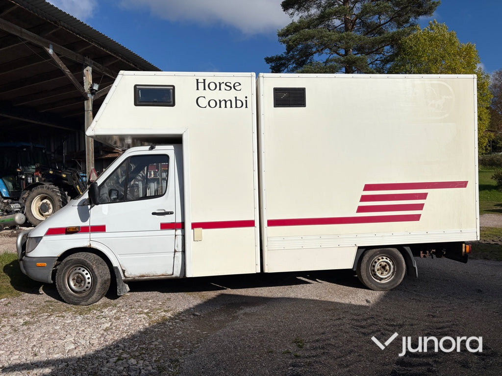 Hästtransport - Mercedes-Benz, 316 CDI - Камион за коне: снимка 2 Hästtransport - Mercedes-Benz, 316 CDI - Камион за коне: снимка 2