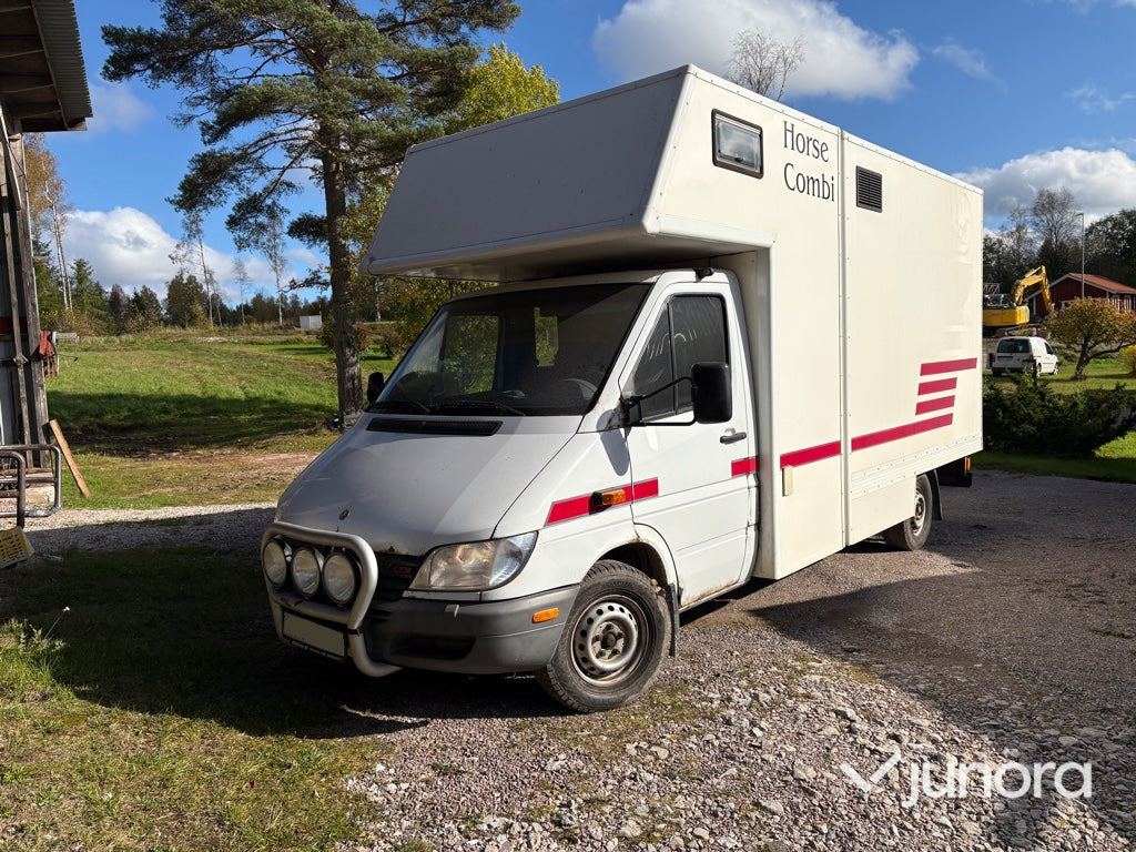 Hästtransport - Mercedes-Benz, 316 CDI - Камион за коне: снимка 1 Hästtransport - Mercedes-Benz, 316 CDI - Камион за коне: снимка 1