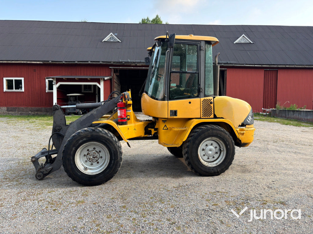 Hjullastare Volvo L30 med redskap - Колесен товарач: снимка 2 Hjullastare Volvo L30 med redskap - Колесен товарач: снимка 2