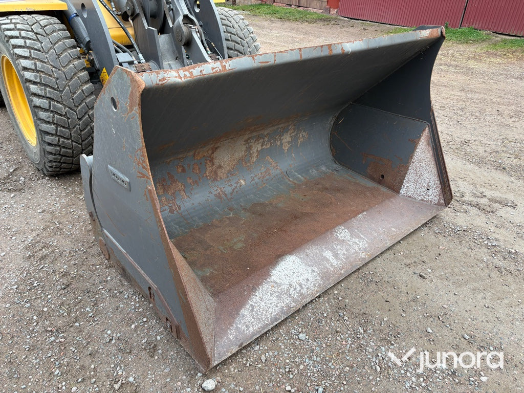 Högtippskopa - Volvo 1,5m3 - Кофа за товарач: снимка 3 Högtippskopa - Volvo 1,5m3 - Кофа за товарач: снимка 3