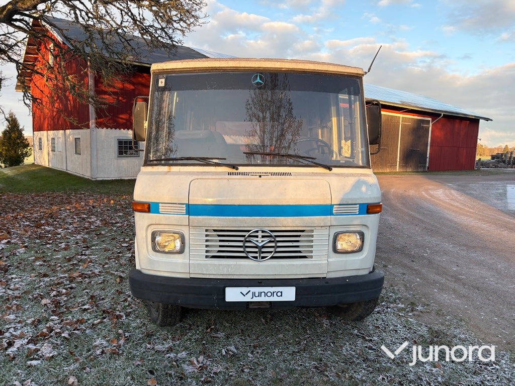 Husbil - Mercedes-Benz L 508D - Кемпер ван: снимка 2 Husbil - Mercedes-Benz L 508D - Кемпер ван: снимка 2