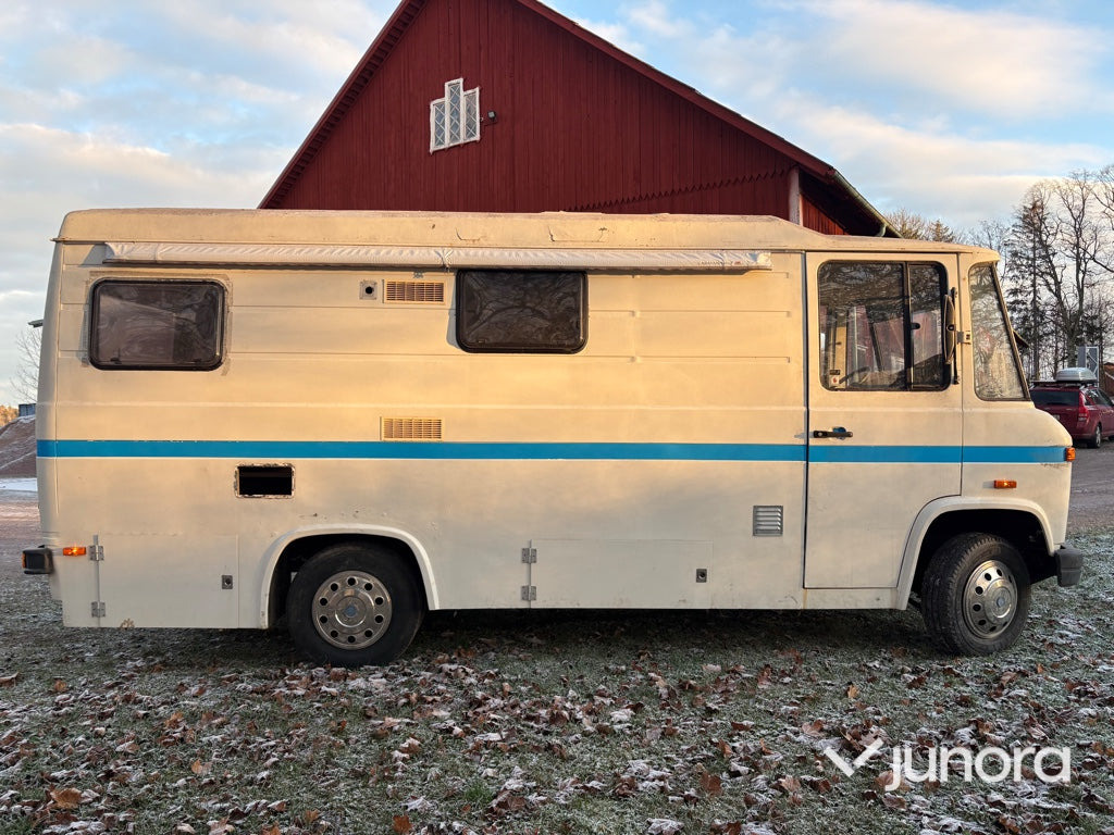 Husbil - Mercedes-Benz L 508D - Кемпер ван: снимка 4 Husbil - Mercedes-Benz L 508D - Кемпер ван: снимка 4