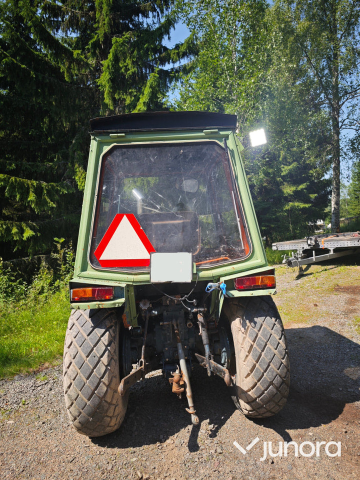 Kompakttraktor Kubota L245DT - Малък трактор: снимка 4 Kompakttraktor Kubota L245DT - Малък трактор: снимка 4