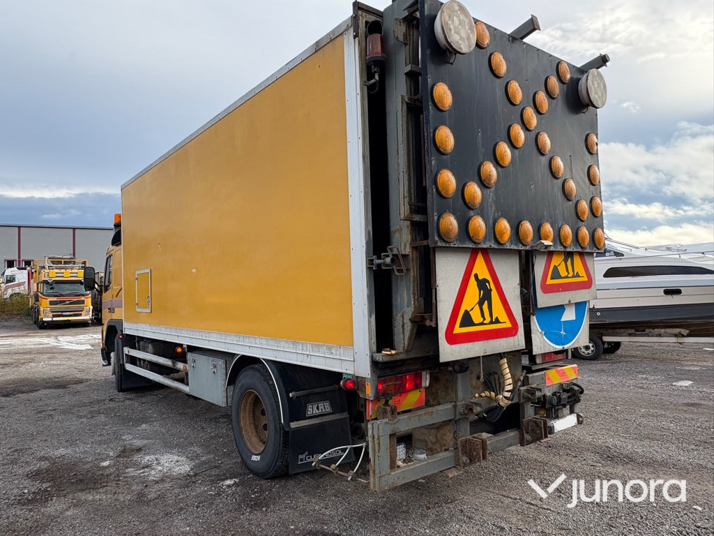 Lastbil Volvo FM7 4X2 - Камион фургон: снимка 3 Lastbil Volvo FM7 4X2 - Камион фургон: снимка 3