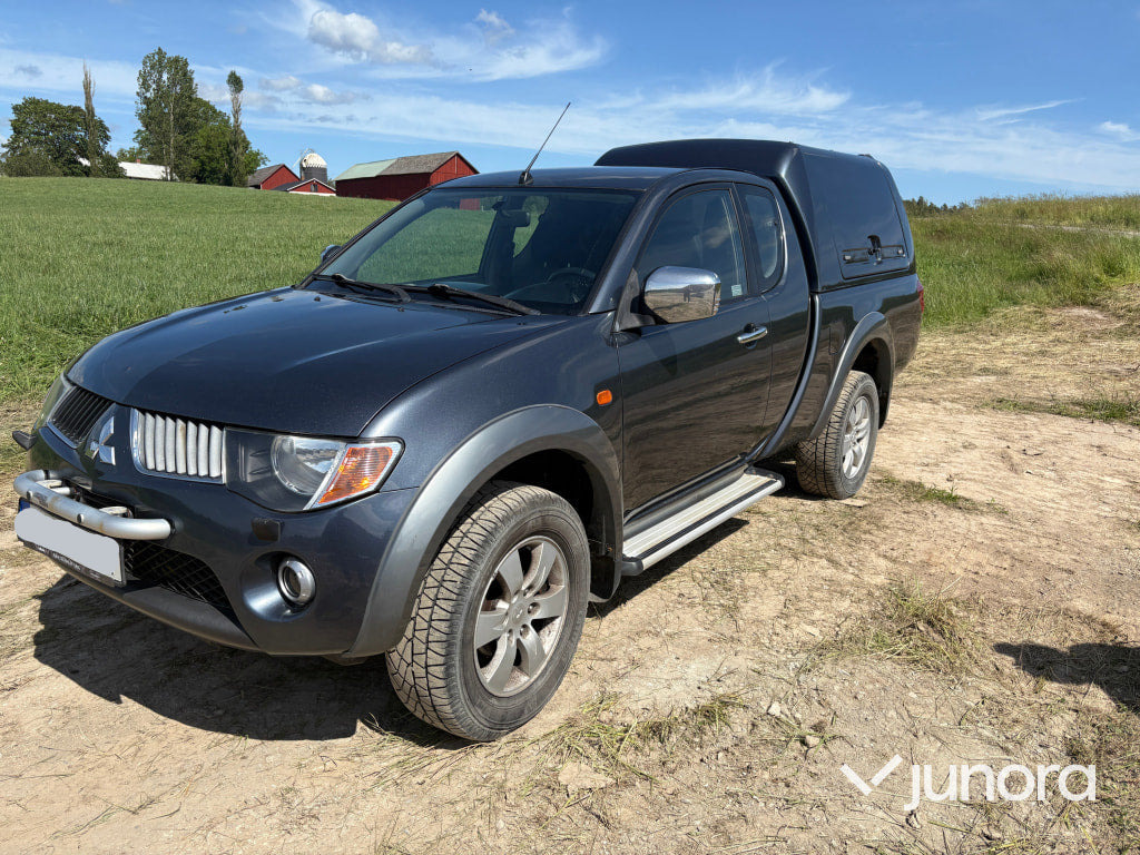 Mitsubishi L200 - Пикап: снимка 3 Mitsubishi L200 - Пикап: снимка 3