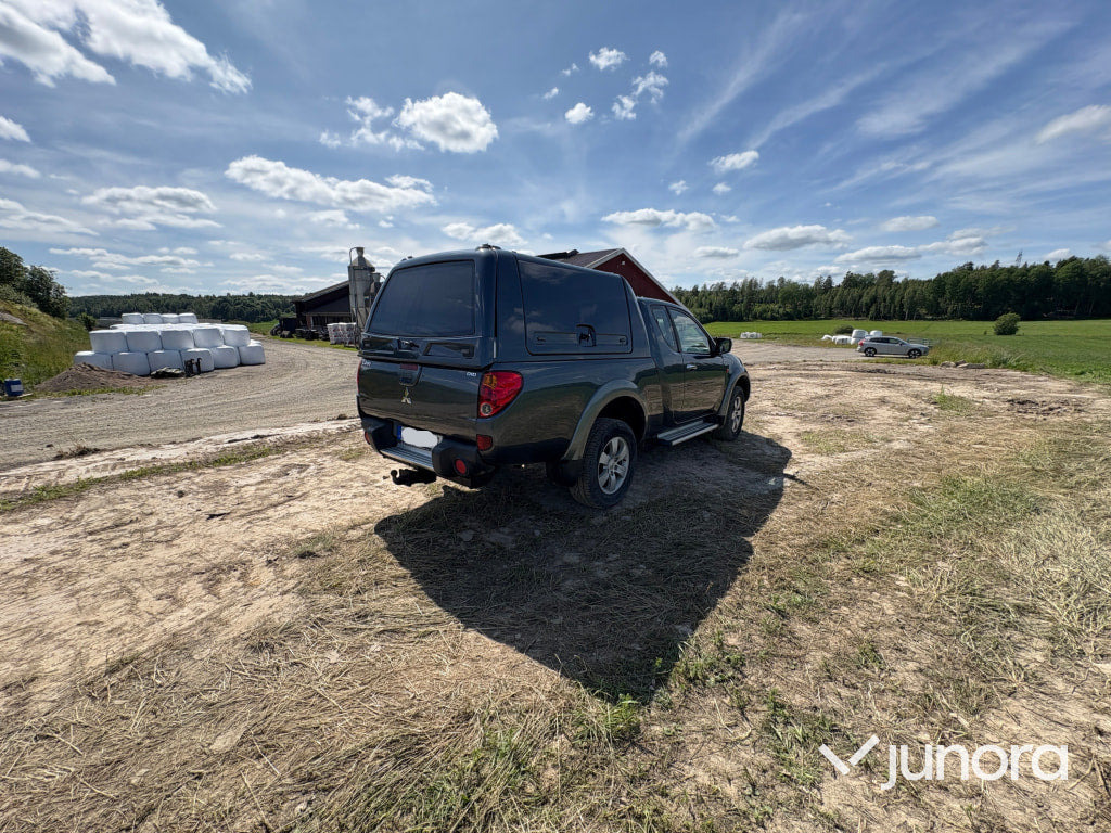 Mitsubishi L200 - Пикап: снимка 5 Mitsubishi L200 - Пикап: снимка 5