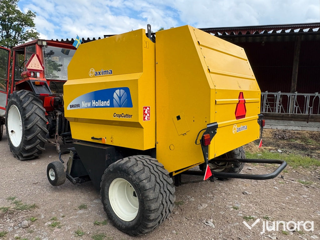 Rundbalspress New Holland BR6090 - Рулонна сламопреса: снимка 3 Rundbalspress New Holland BR6090 - Рулонна сламопреса: снимка 3