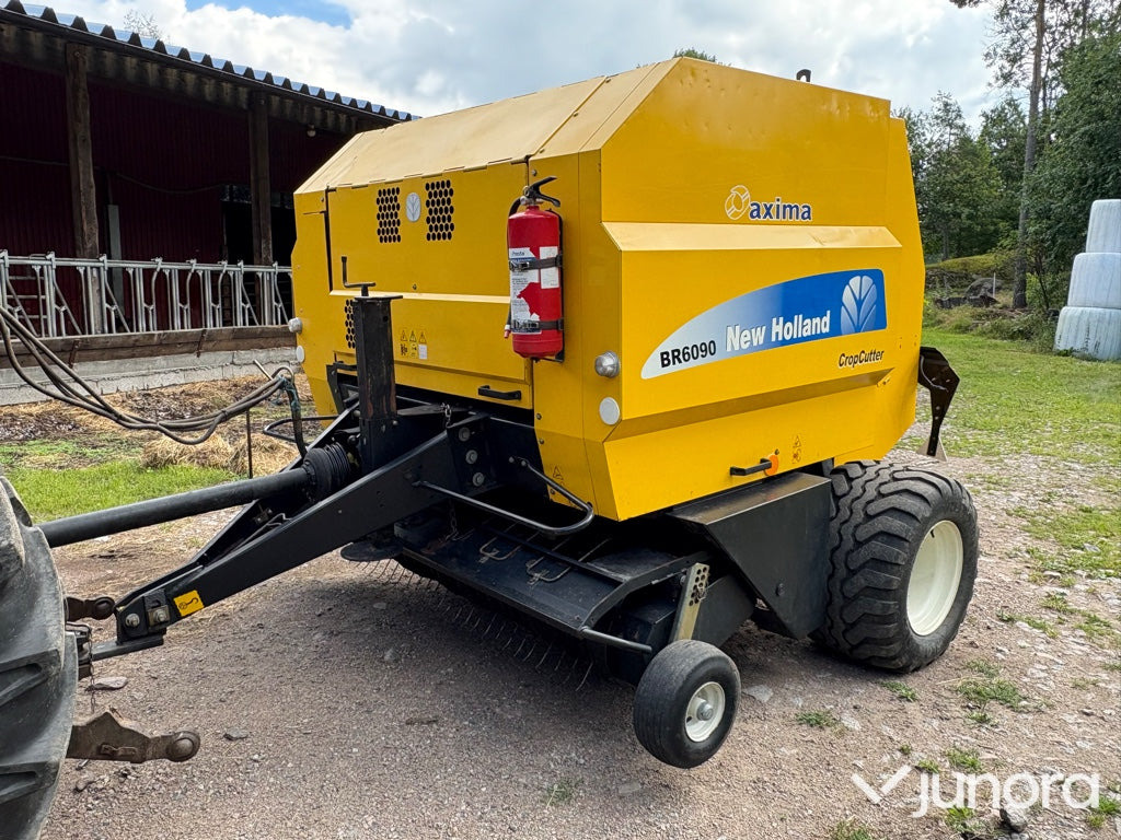 Rundbalspress New Holland BR6090 - Рулонна сламопреса: снимка 1 Rundbalspress New Holland BR6090 - Рулонна сламопреса: снимка 1