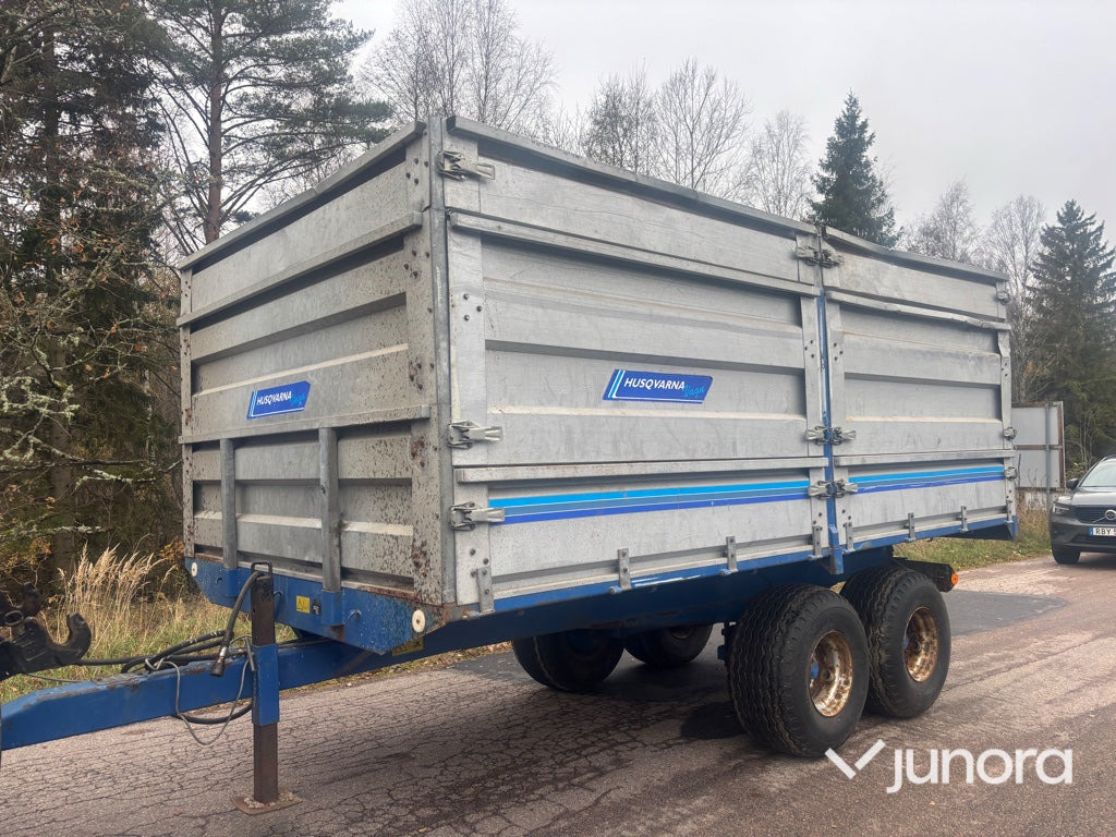 Spannmålsvagn - Husqvarna Vagn - Селскостопанско ремарке самосвал: снимка 1 Spannmålsvagn - Husqvarna Vagn - Селскостопанско ремарке самосвал: снимка 1