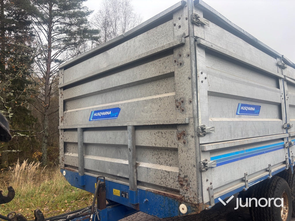 Spannmålsvagn - Husqvarna Vagn - Селскостопанско ремарке самосвал: снимка 2 Spannmålsvagn - Husqvarna Vagn - Селскостопанско ремарке самосвал: снимка 2