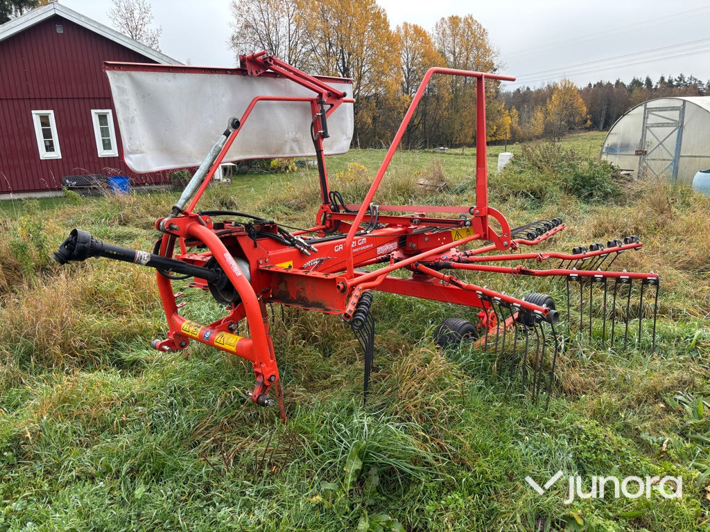 Strängläggare - Kuhn GA 4121 GM - Гребло/ Сенообръщачка: снимка 4 Strängläggare - Kuhn GA 4121 GM - Гребло/ Сенообръщачка: снимка 4