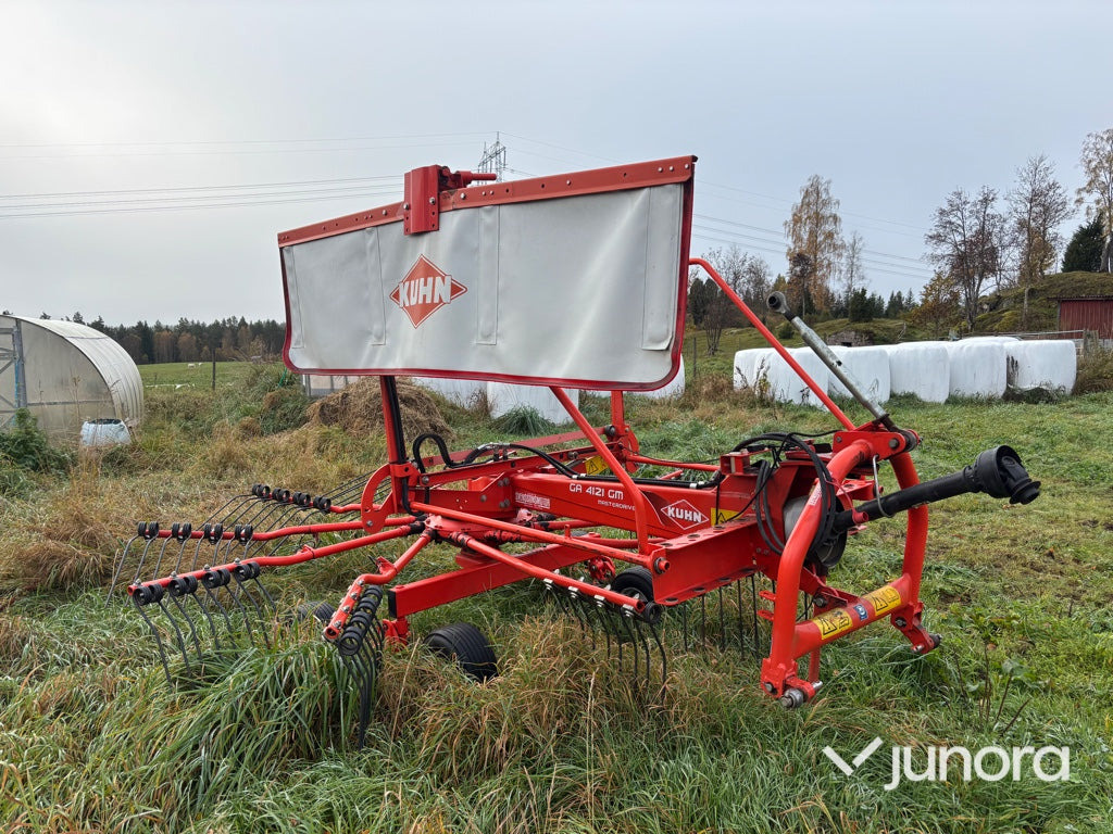 Strängläggare - Kuhn GA 4121 GM - Гребло/ Сенообръщачка: снимка 3 Strängläggare - Kuhn GA 4121 GM - Гребло/ Сенообръщачка: снимка 3