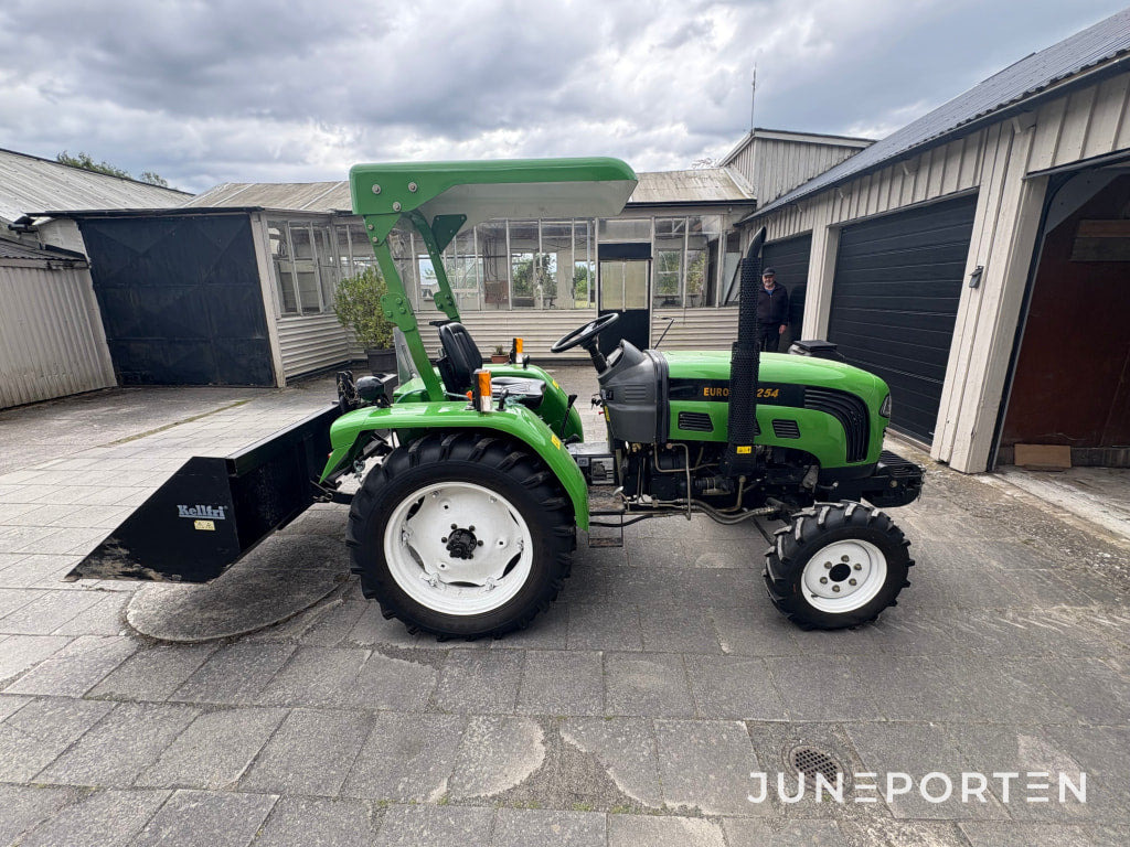 Traktor Europard 254 - Трактор: снимка 5 Traktor Europard 254 - Трактор: снимка 5