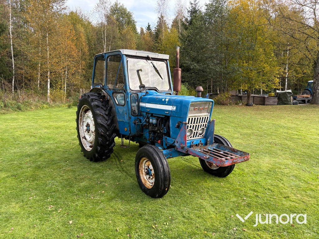 Traktor - Ford 4000 - Трактор: снимка 2 Traktor - Ford 4000 - Трактор: снимка 2