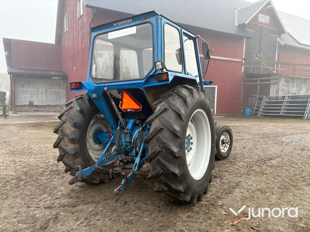 Traktor - Ford 4600 1976 - Трактор: снимка 2 Traktor - Ford 4600 1976 - Трактор: снимка 2