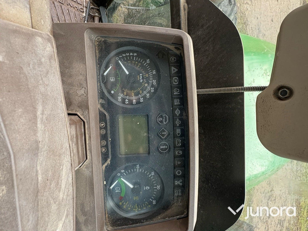 Трактор Traktor - John Deere 5820: снимка 19 Трактор Traktor - John Deere 5820: снимка 19