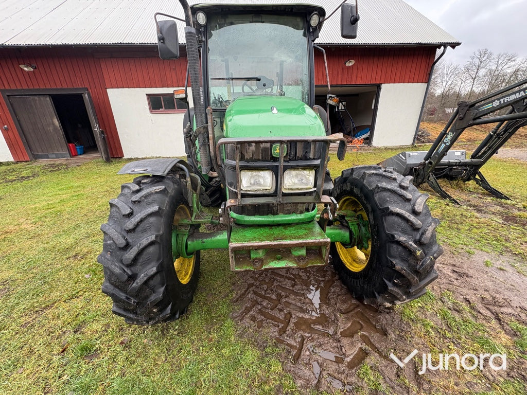 Трактор Traktor - John Deere 5820: снимка 9 Трактор Traktor - John Deere 5820: снимка 9