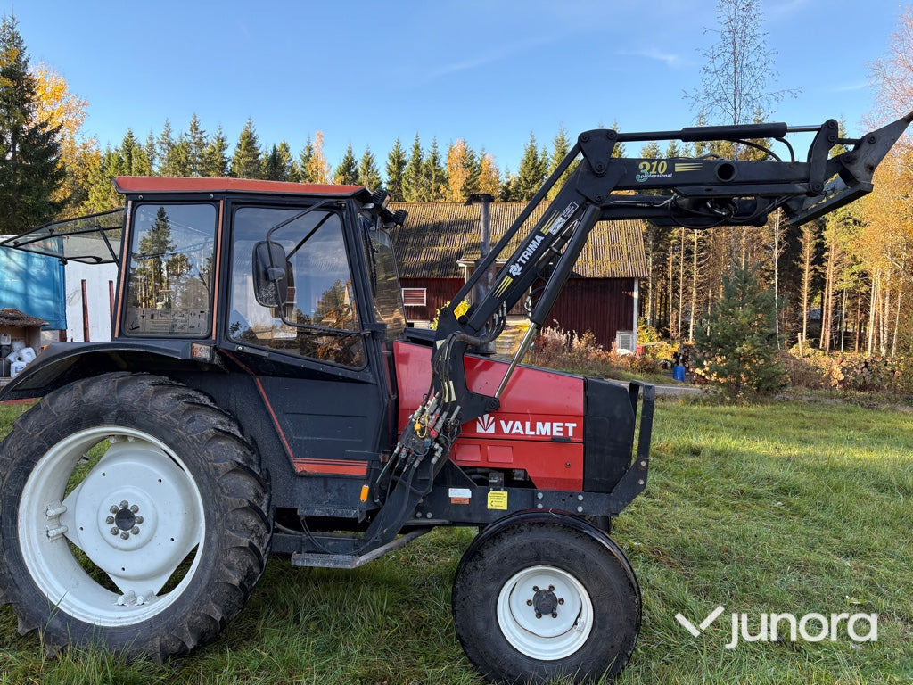 Traktor - Valmet 305 - Трактор: снимка 3 Traktor - Valmet 305 - Трактор: снимка 3