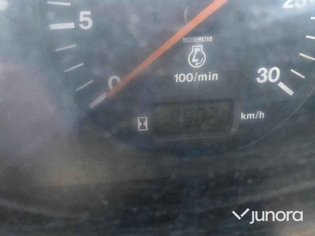 Трактор Traktor – Valtra Valmet 800 (2001): снимка 27