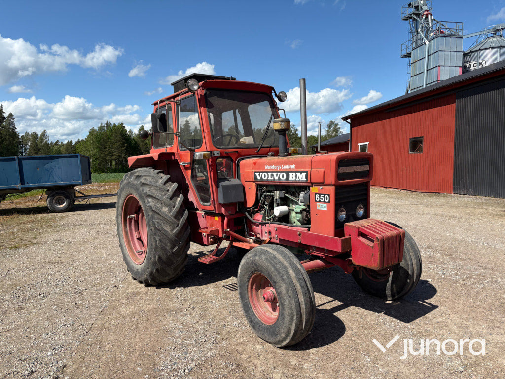 Traktor Volvo BM T 650 - Трактор: снимка 3 Traktor Volvo BM T 650 - Трактор: снимка 3